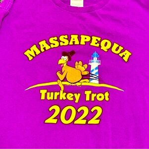 2022 Massapequa Turkey Trot Runner's Shirt, Med, Long Sleeve, Preowned, LI, NY